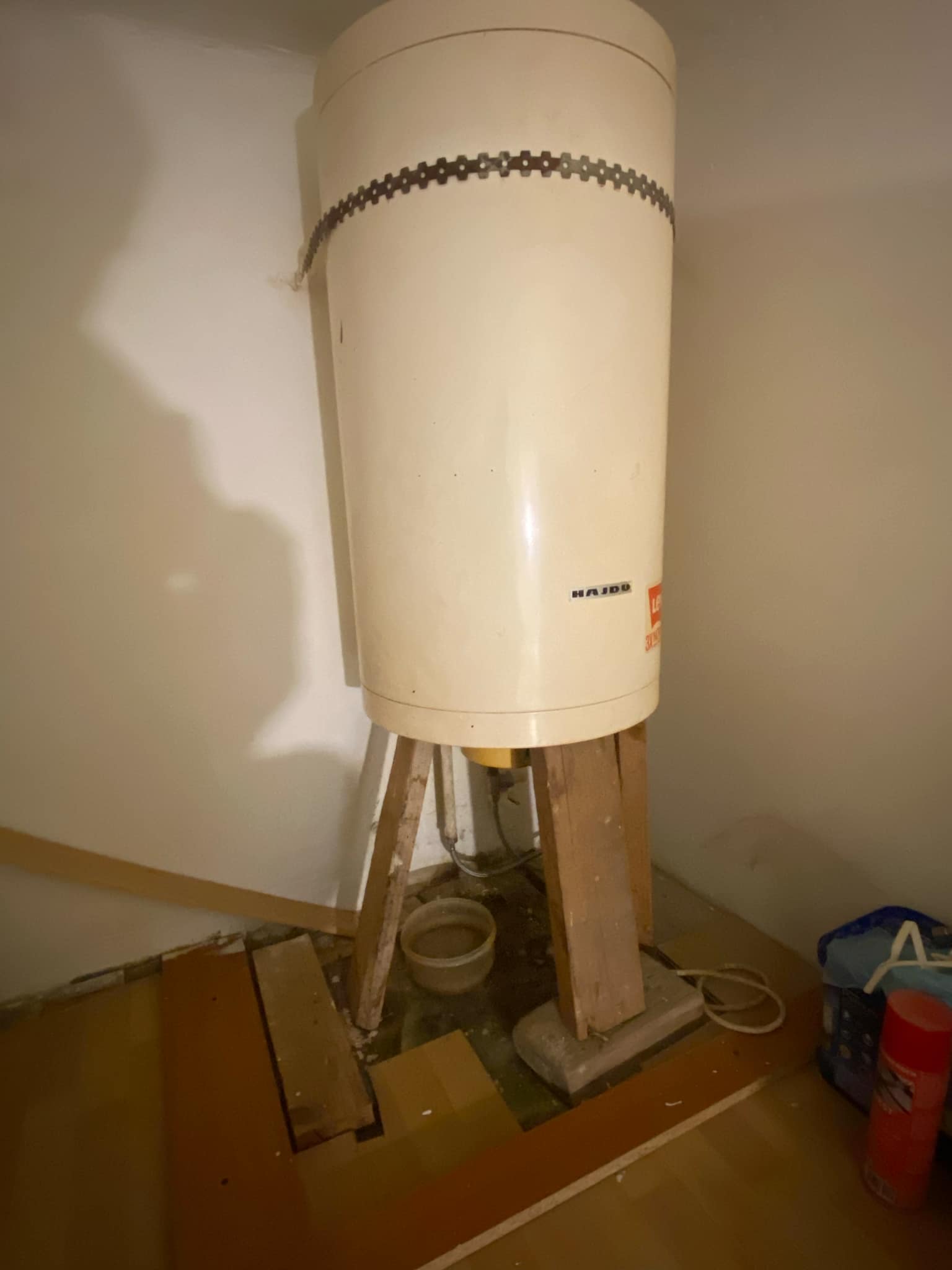 Villanybojler szerelés